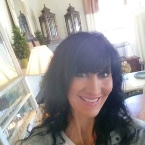 Meet your Posher, Sherry